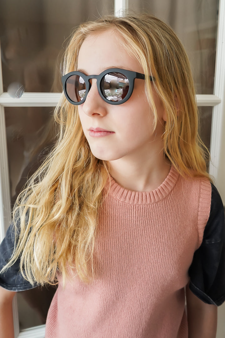 Classic | Sustainable Sunglasses | Plant-Based Bendable Polarized - Adult | 15+ Y | Black