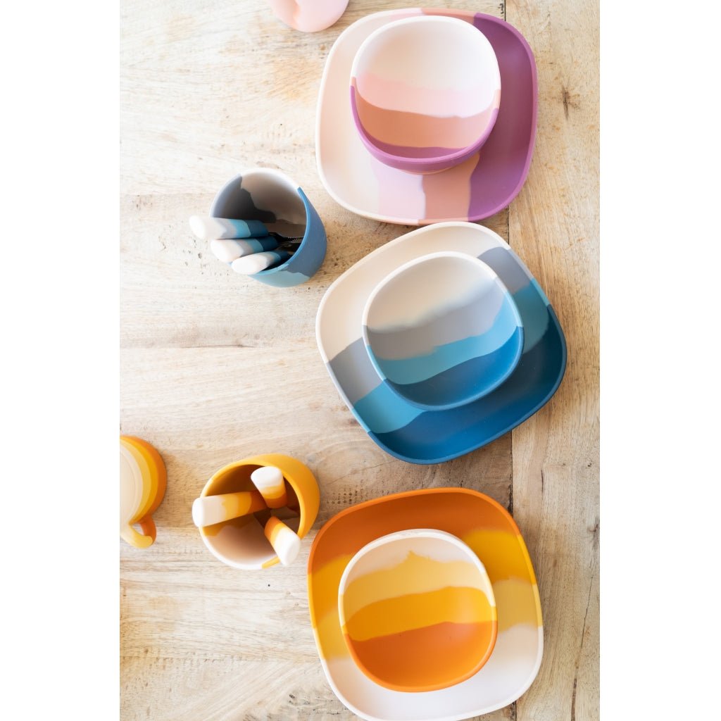 GRECH & CO. Suction Silicone Plate | Color Splash Collection Tableware Mauve Rose Ombre